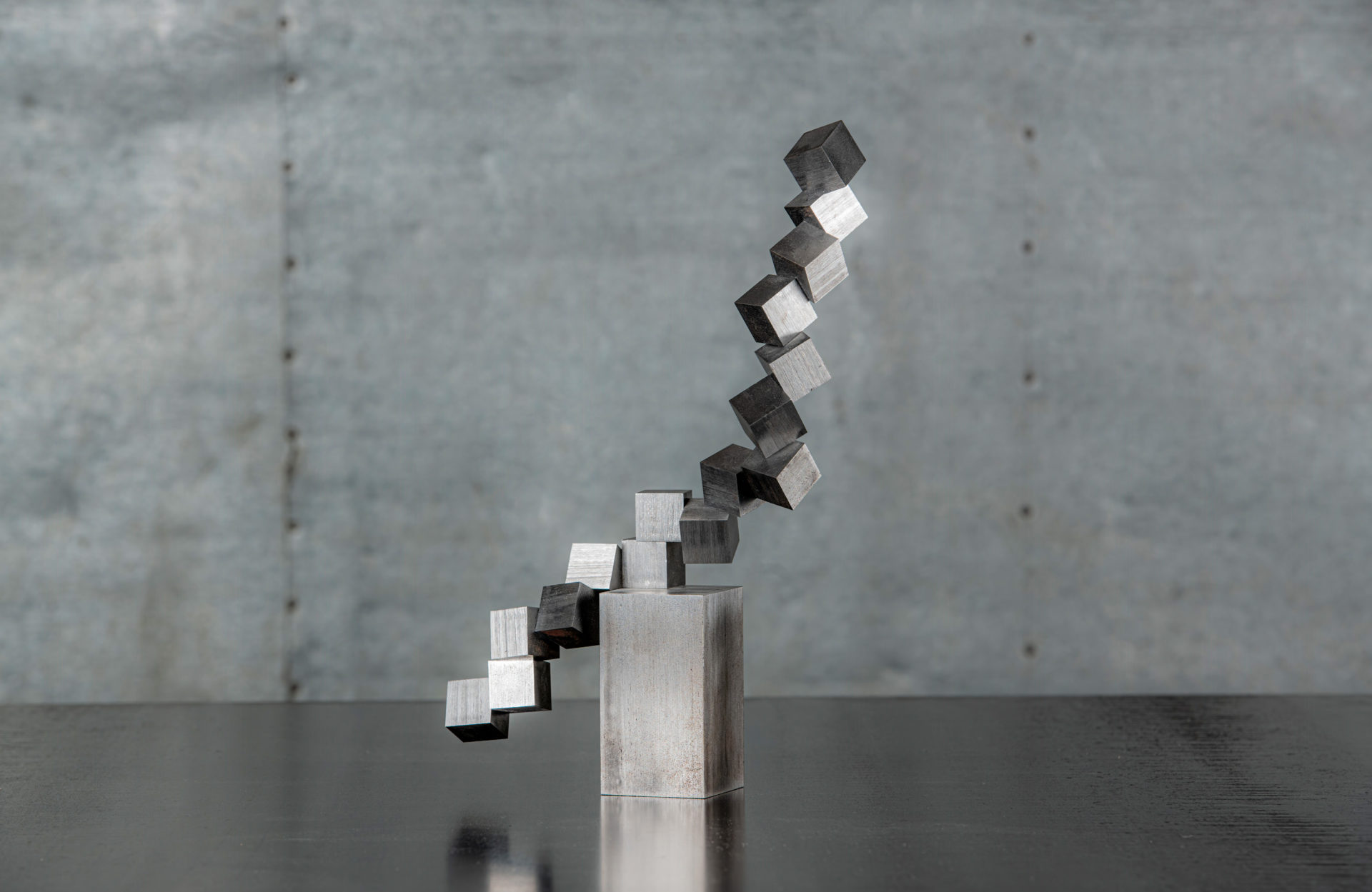 Network 16 Eisen 2016 H31 cm